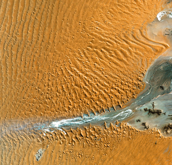 Desierto Namibia. Mares de Dunas. Fuente: Wired Science